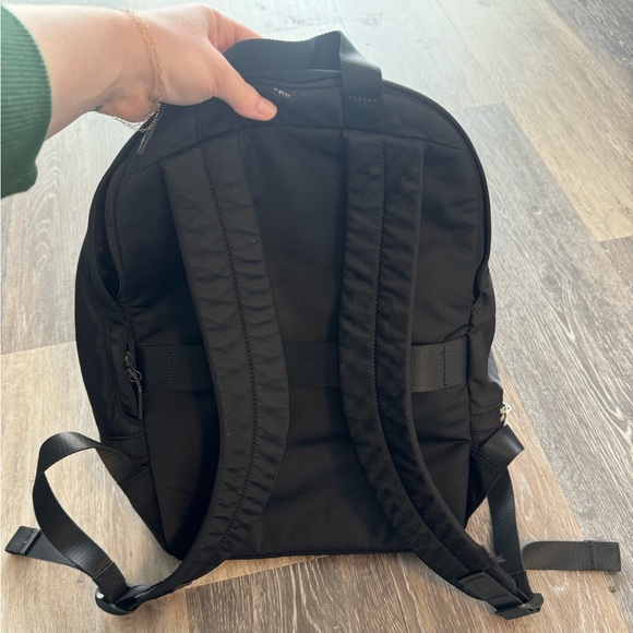 lululemon backpack - Picture 2 of 4